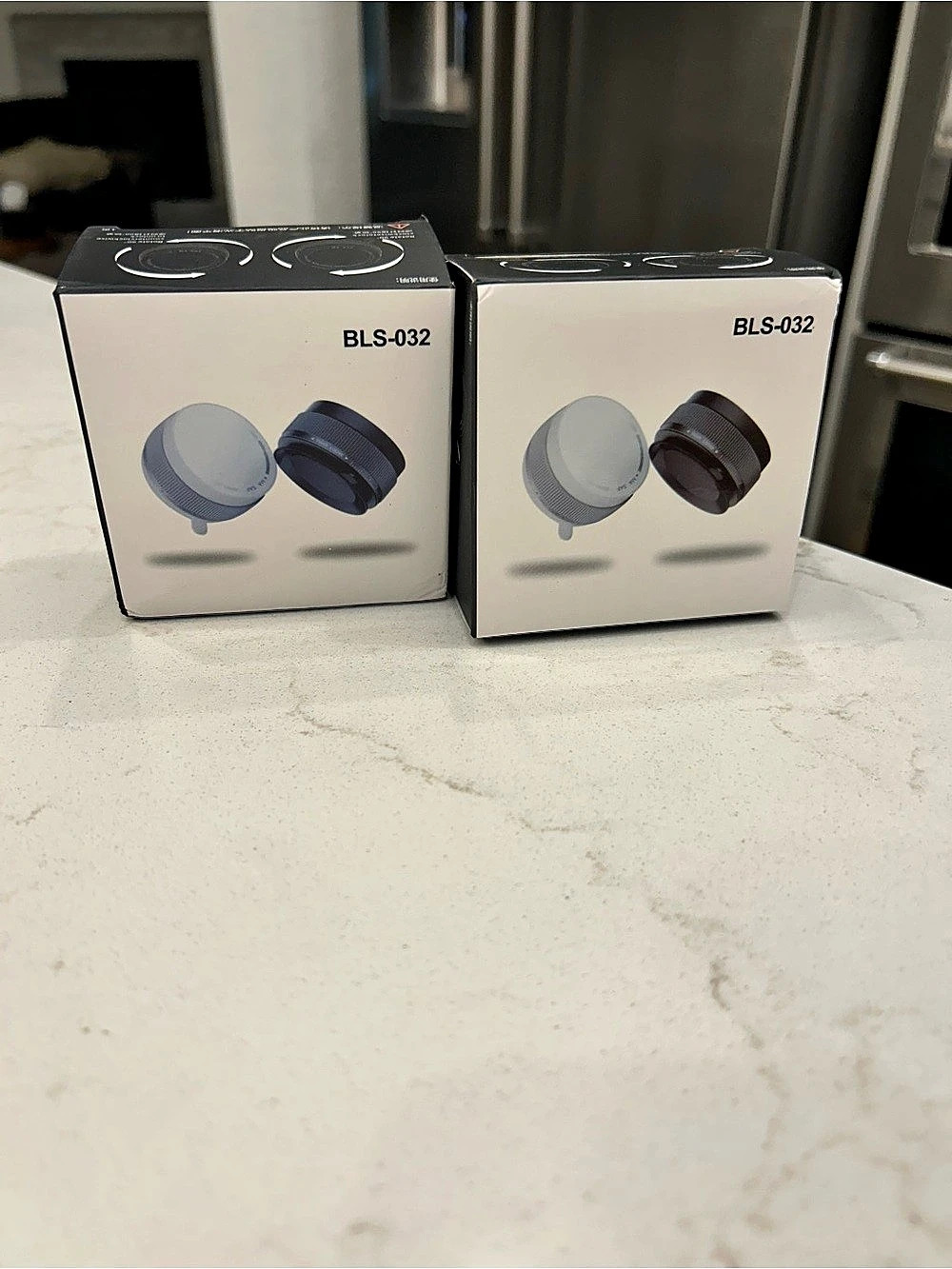 BLS-032 Portable Speakers Black & Gray NWT-2